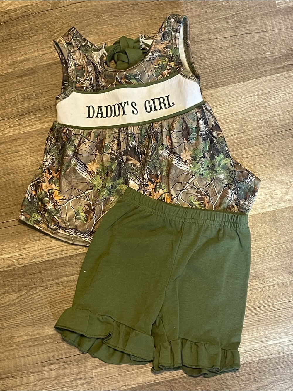 Daddy's Girl Camo Tank Top with Ruffle Shorts 12-18 month